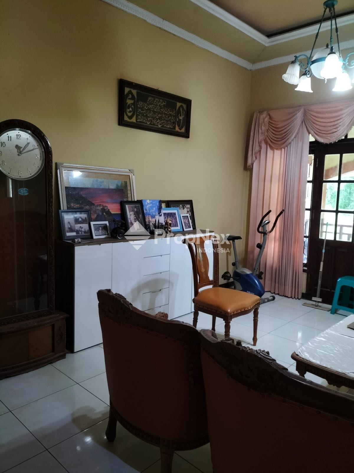 Rumah Pribadi dan Klinik Bagus di Gresik Lokasi Strategis — foto 11